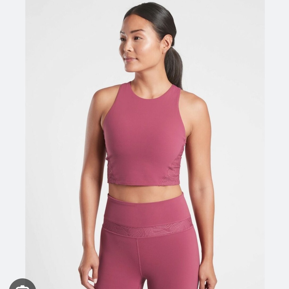 Athleta luxe lace conscious crop pink small